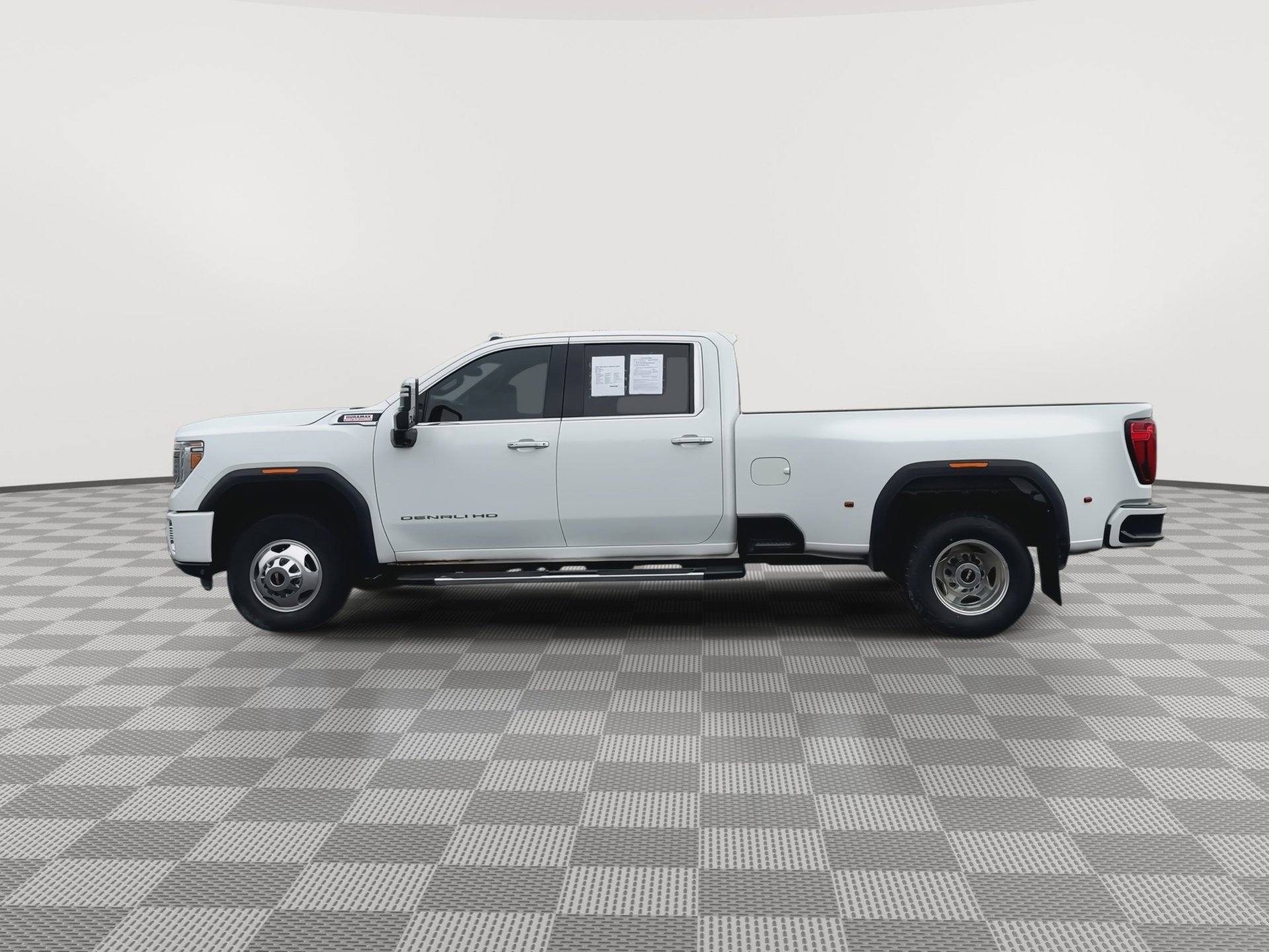 Certified 2020 GMC Sierra 3500 Denali w/ Denali Ultimate Package image 6