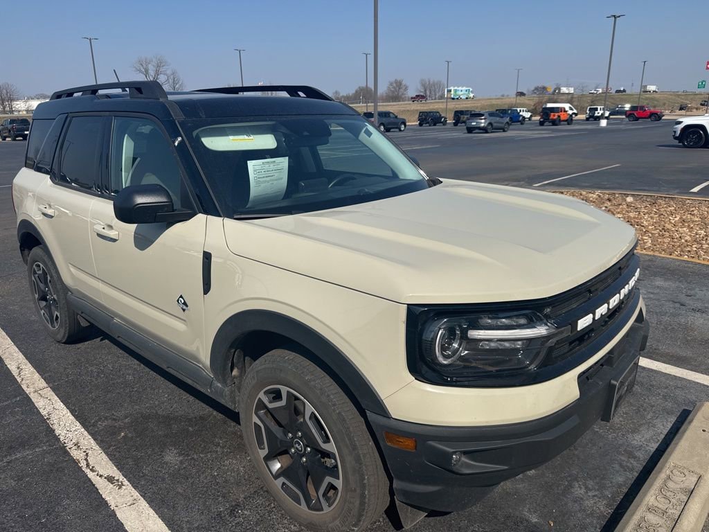 Used 2024 Ford Bronco Sport Outer Banks w/ Tech Package image 7