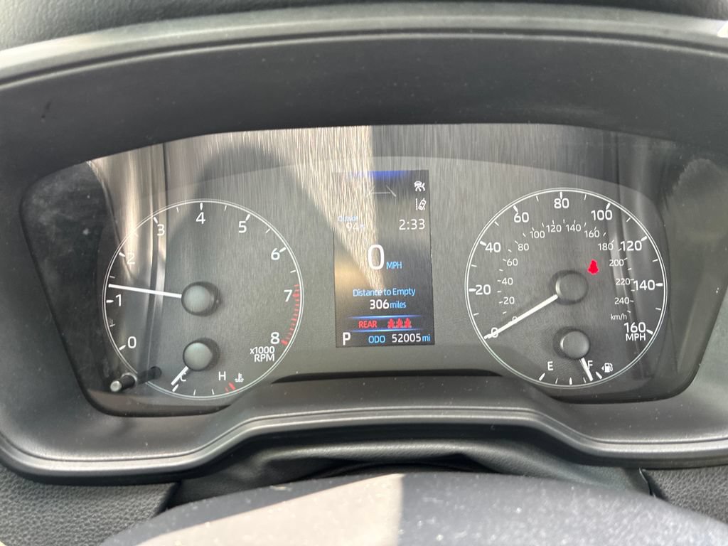 Used 2024 Toyota Corolla LE FWD image 23