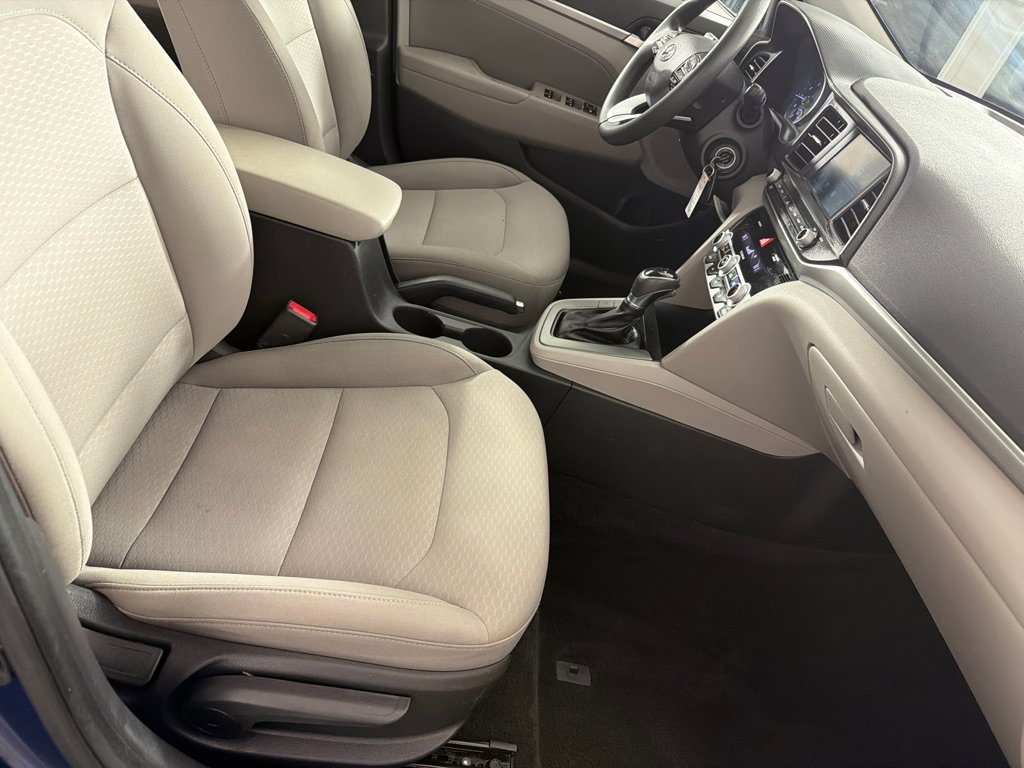 Used 2020 Hyundai Elantra SEL image 21