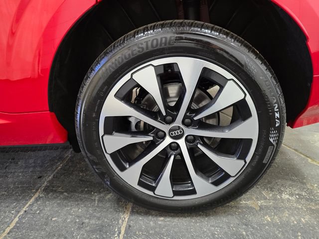 New 2026 Audi Q3 quattro 2.0T AWD/4WD image 11