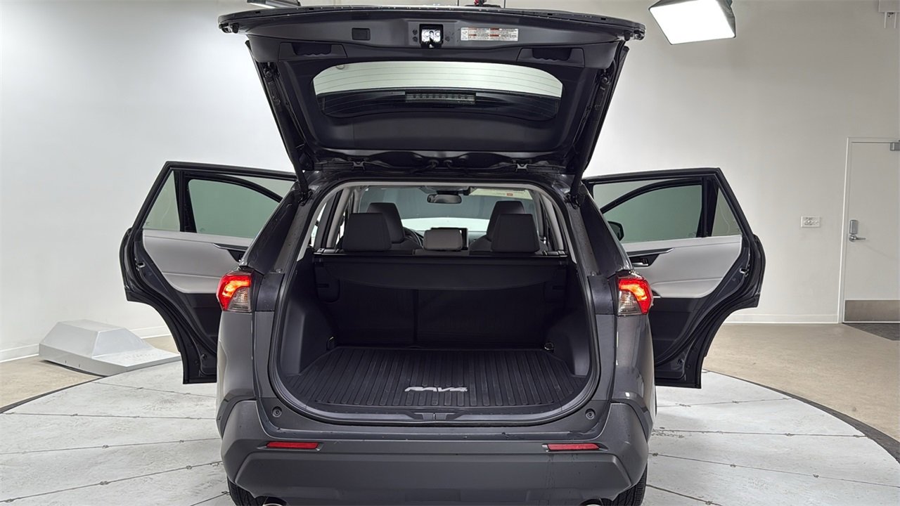 Certified 2025 Toyota RAV4 XLE w/ Convenience Package image 16