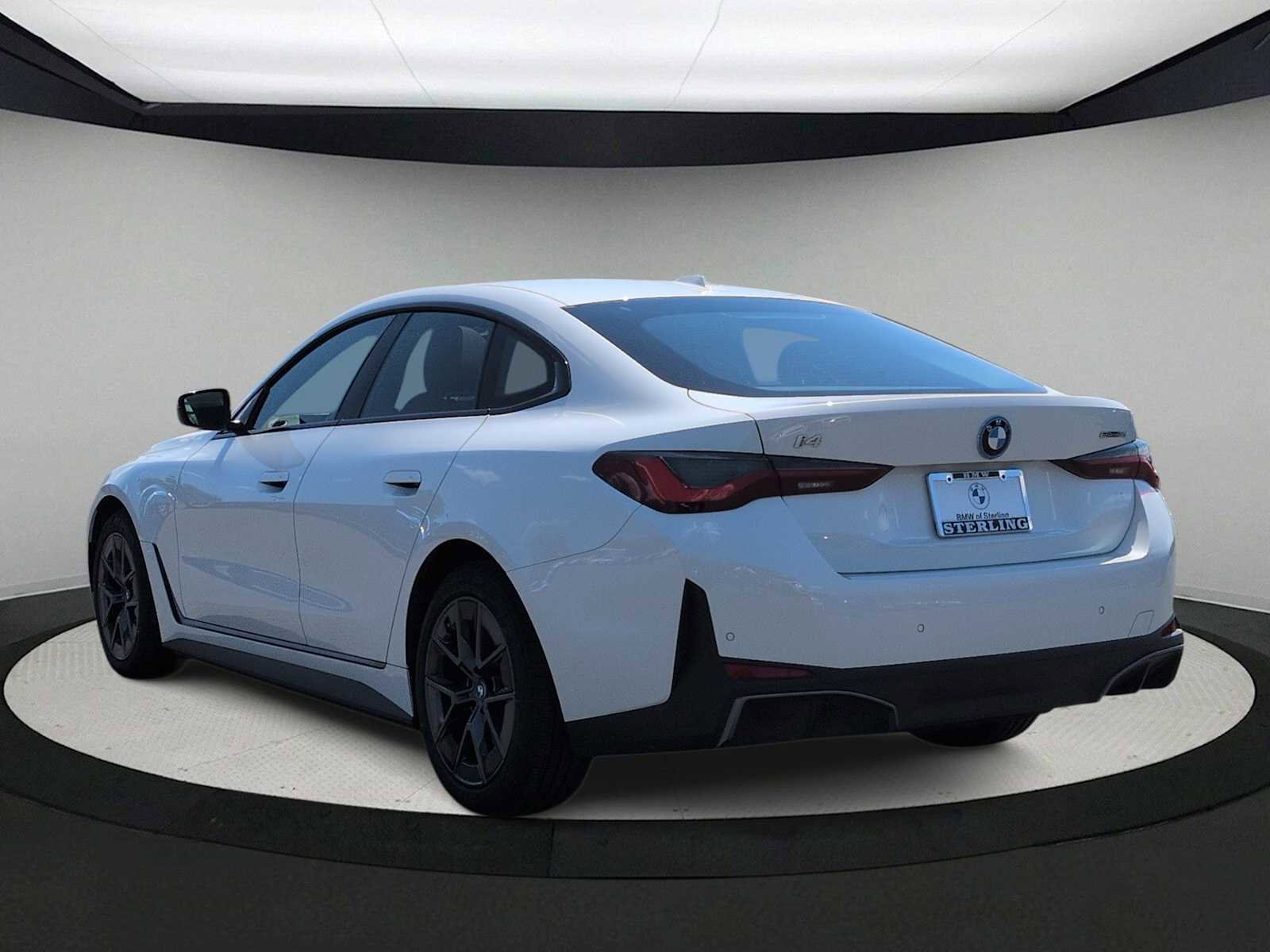 Certified 2023 BMW i4 eDrive35 RWD image 6