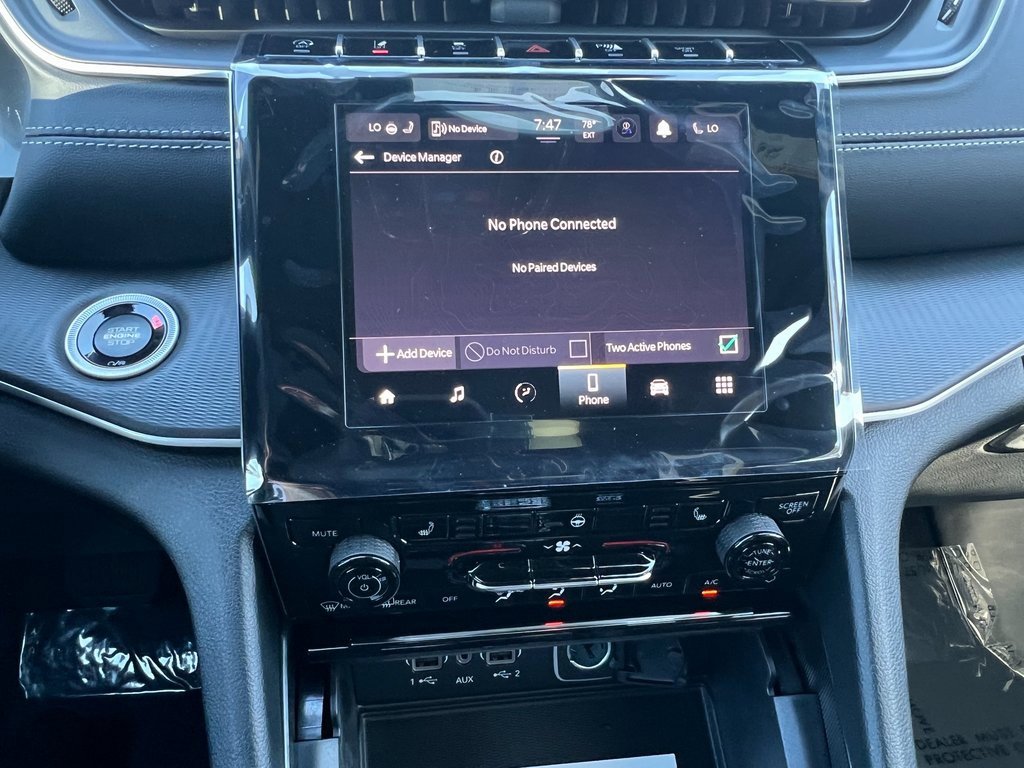 New 2025 Jeep Grand Cherokee L Altitude image 11