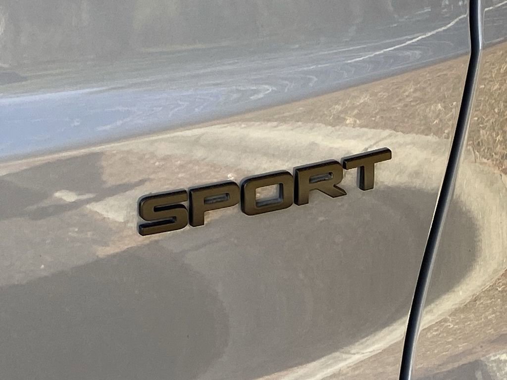 Used 2025 Honda CR-V Sport image 13