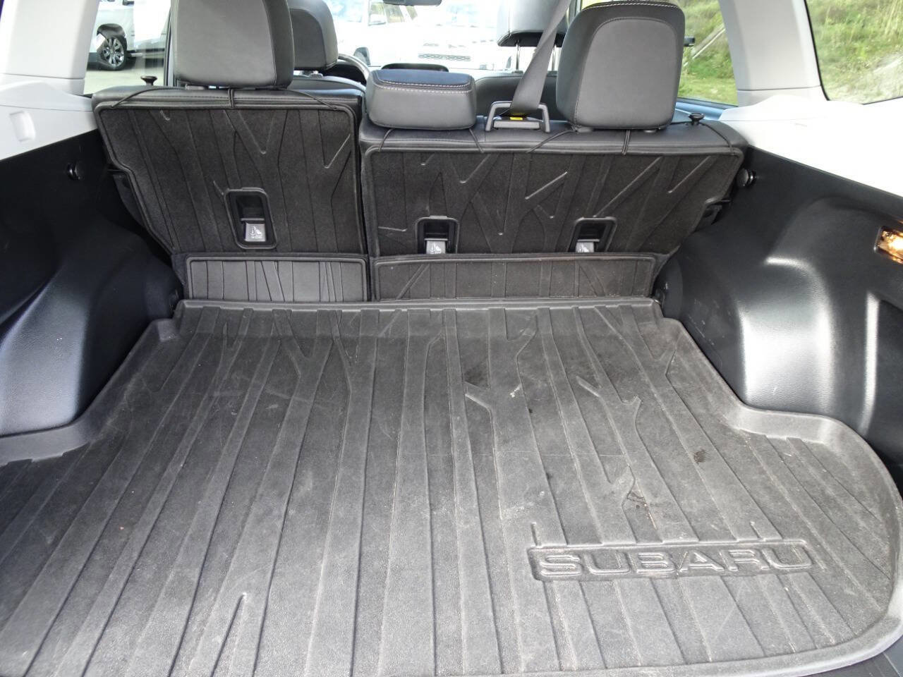 Used 2017 Subaru Forester 2.5i Limited w/ Popular Package #2 image 9