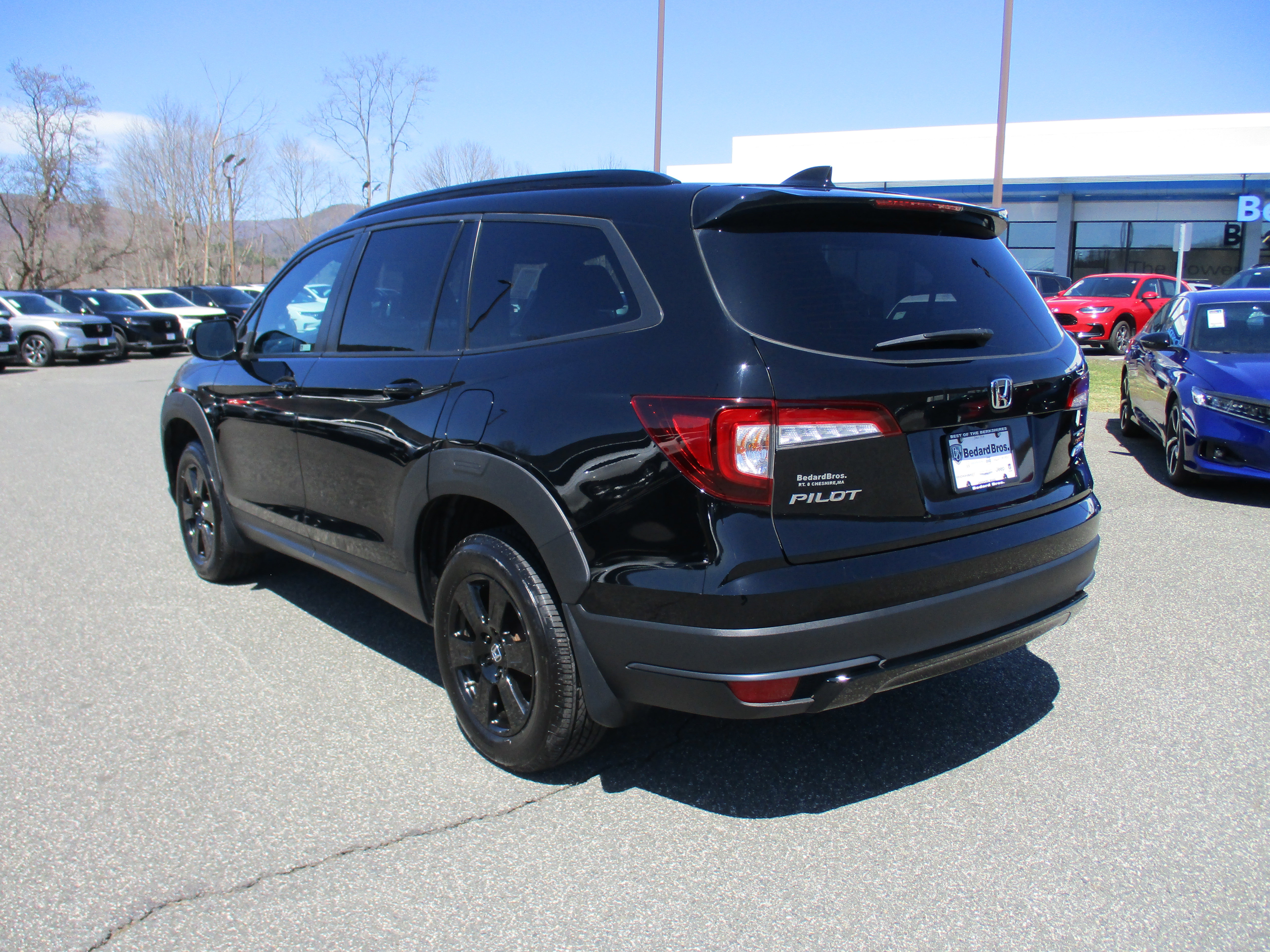 Certified 2022 Honda Pilot TrailSport image 7