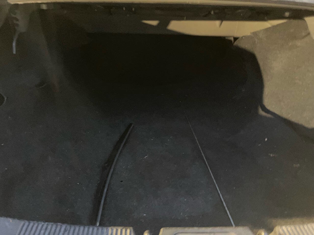 Used 2004 Ford Taurus SE image 27