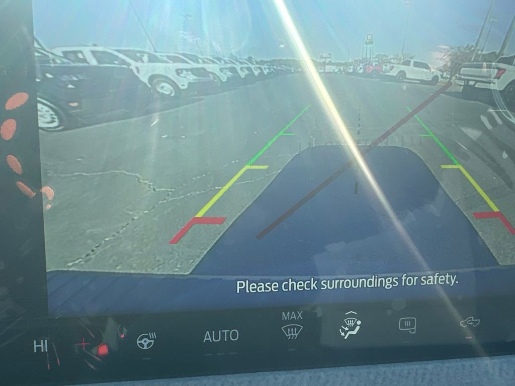 Certified 2025 Ford Maverick XLT w/ XLT Luxury Package image 28