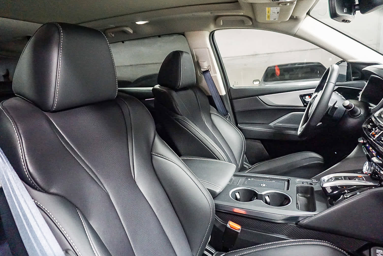 Used 2025 Acura MDX SH-AWD w/ Technology Package image 19