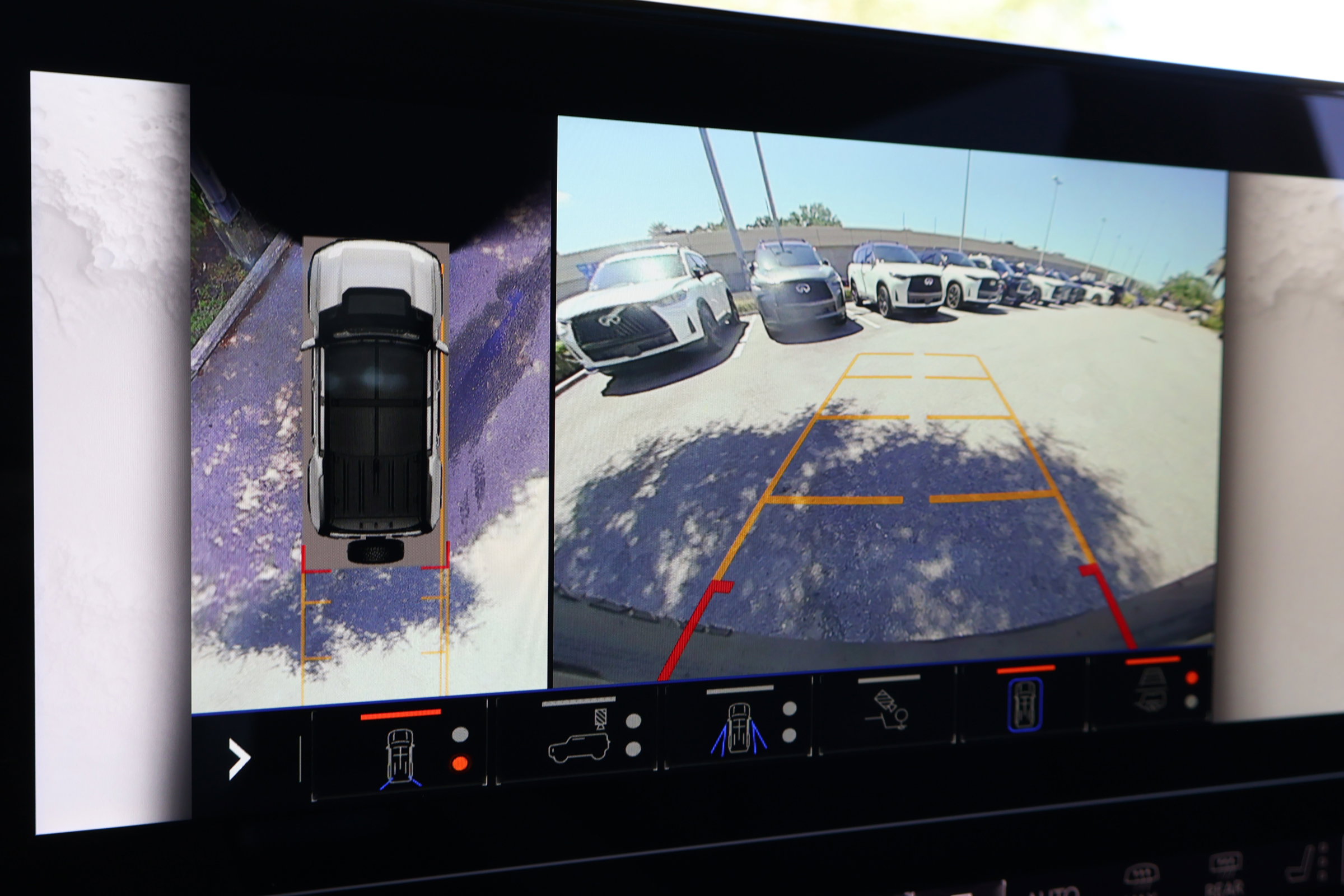 Used 2024 GMC Hummer EV 3X w/ Extreme Off-Road Package AWD/4WD image 4