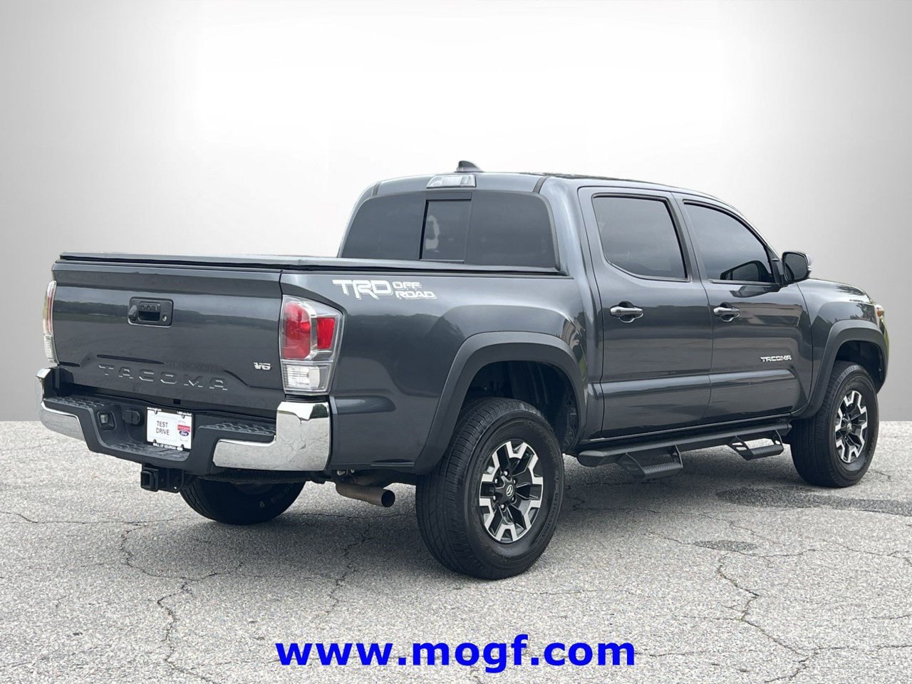 Used 2023 Toyota Tacoma TRD Off-Road RWD image 3