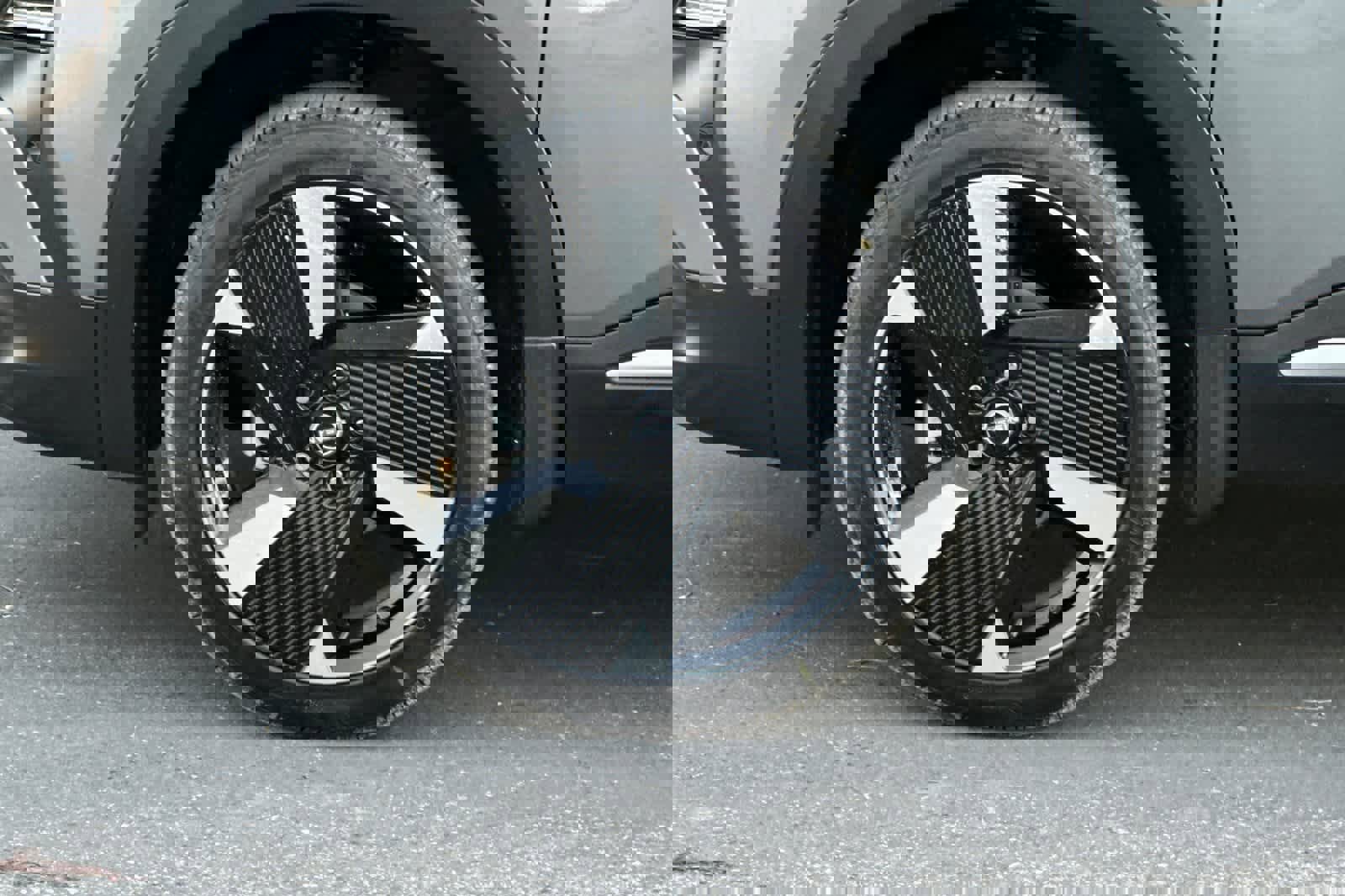 New 2026 Nissan Kicks SR image 32