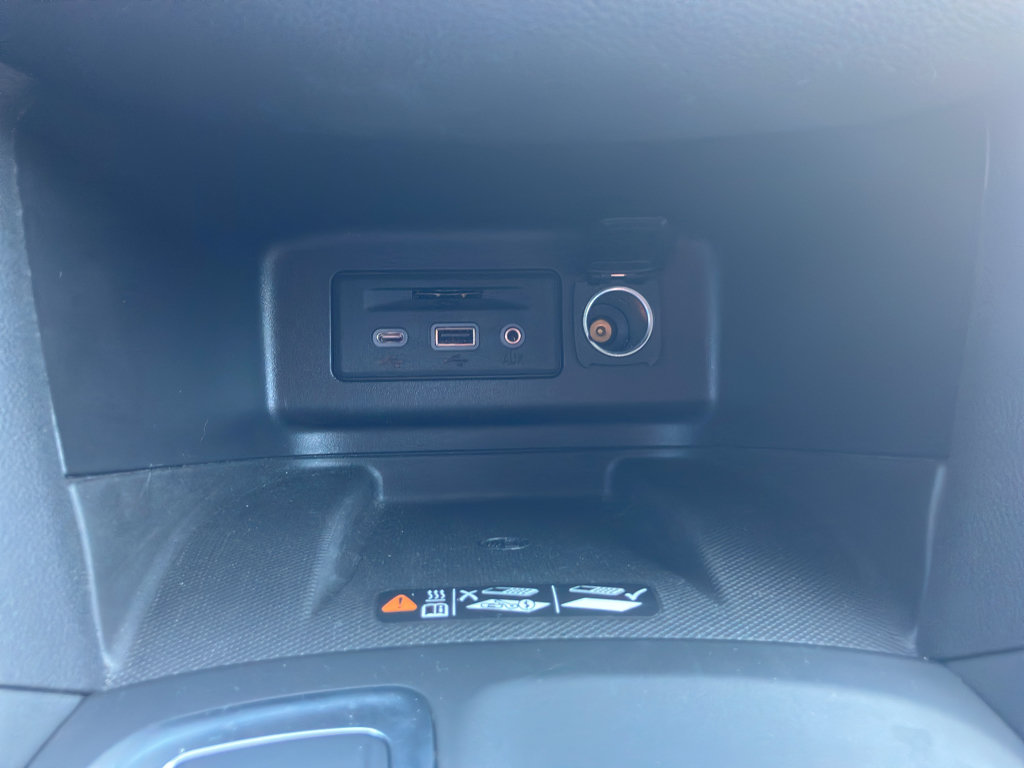 Used 2019 Chevrolet Equinox Premier FWD image 20