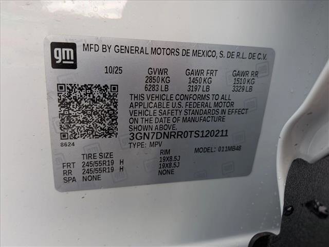 New 2026 Chevrolet Equinox EV LT AWD/4WD image 17
