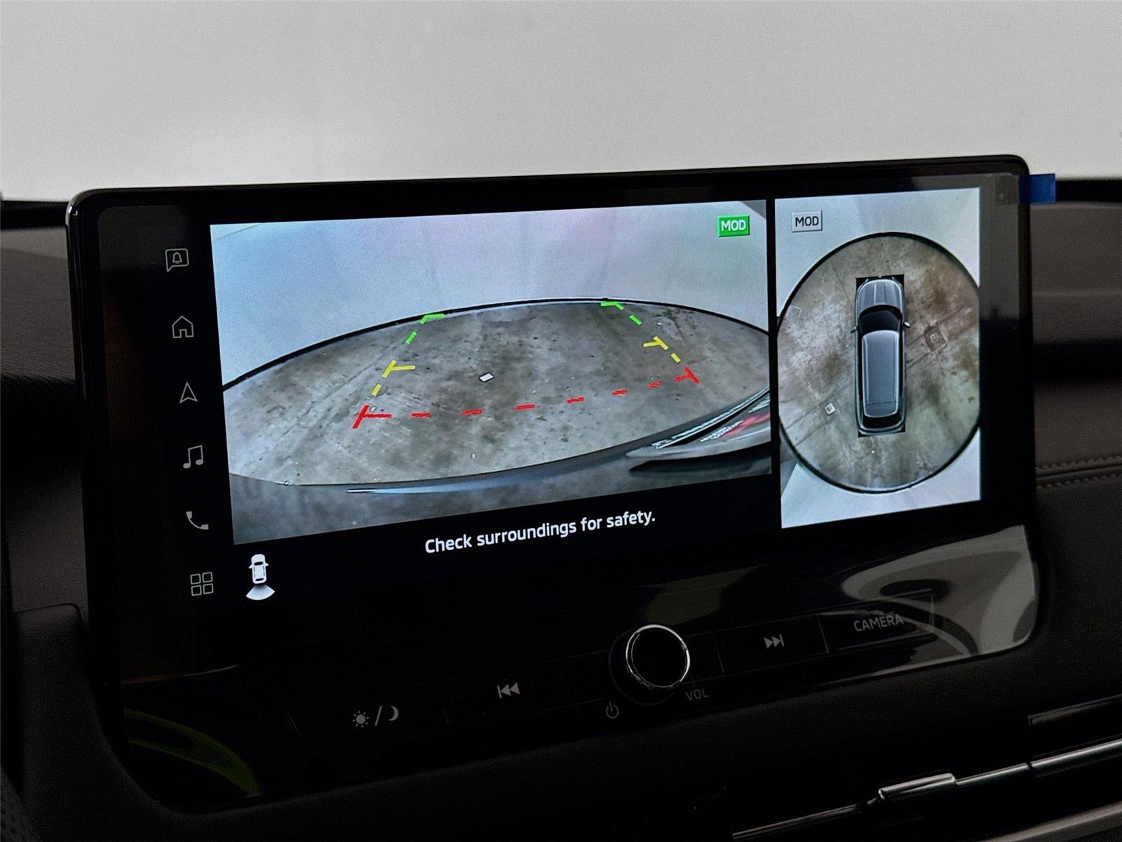 New 2026 Mitsubishi Outlander SE image 14