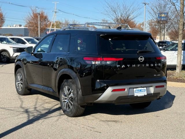 New 2025 Nissan Pathfinder SL image 7