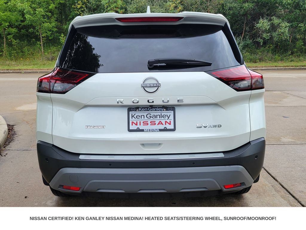 Certified 2023 Nissan Rogue SV w/ SV Premium B Package AWD/4WD image 4