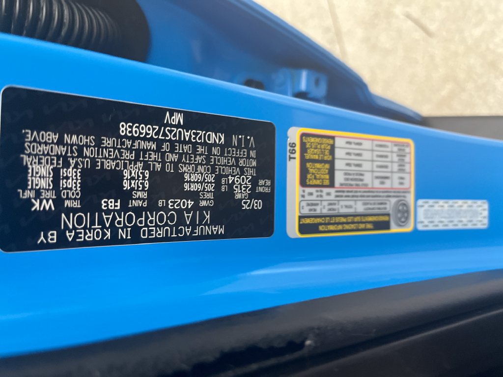 Used 2025 Kia Soul S FWD image 24