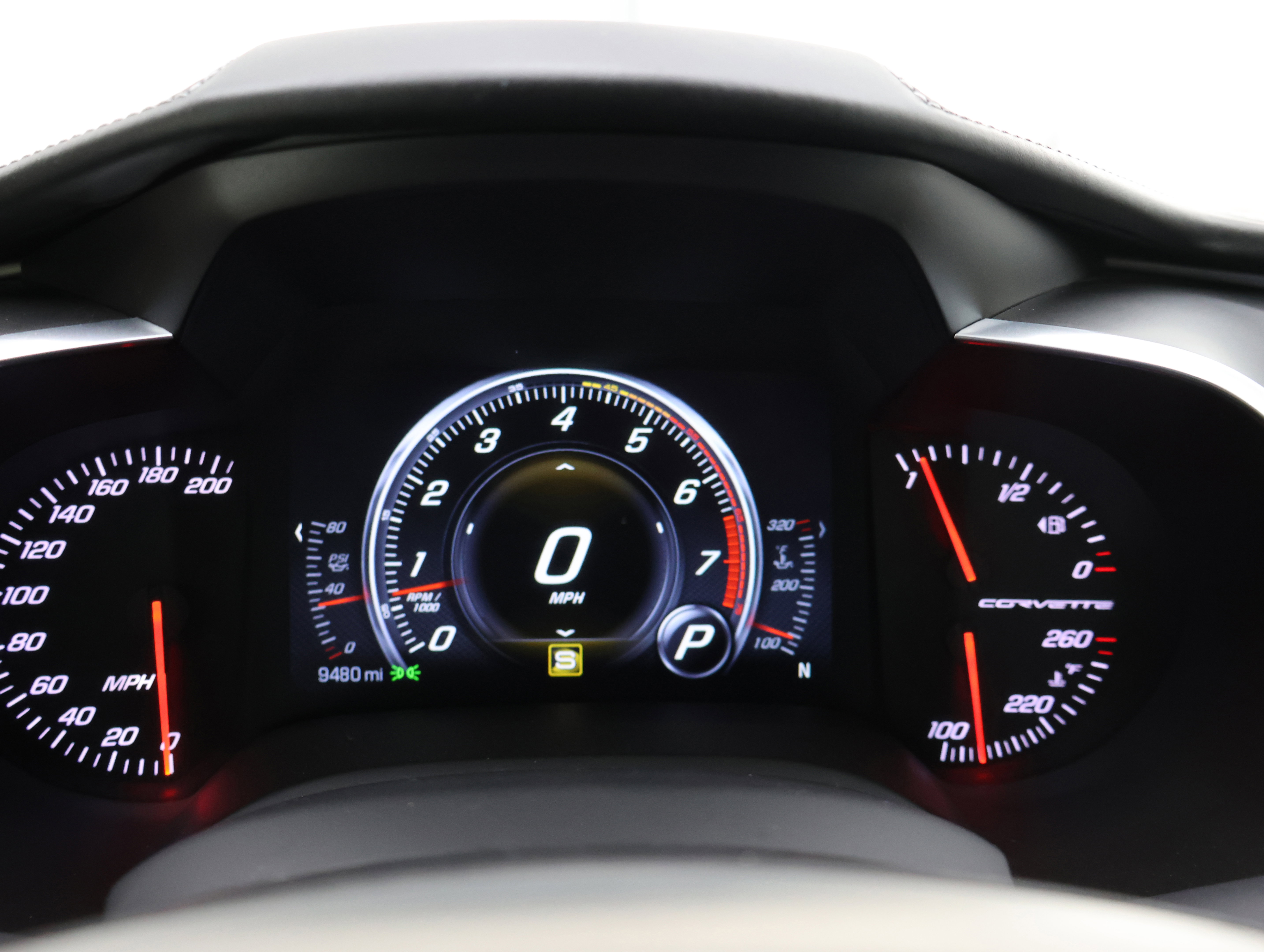 Used 2016 Chevrolet Corvette Stingray Coupe w/ 3LT Preferred Equipment Group RWD image 9
