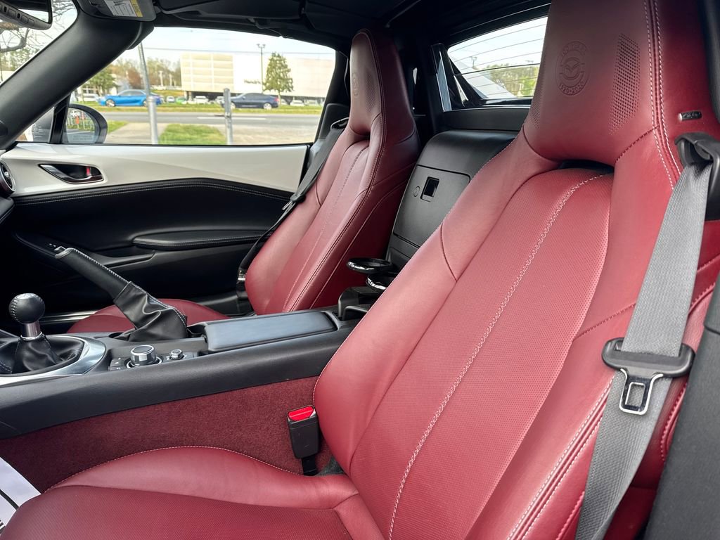 Used 2020 MAZDA MX-5 Miata RF 100th Anniversary image 9