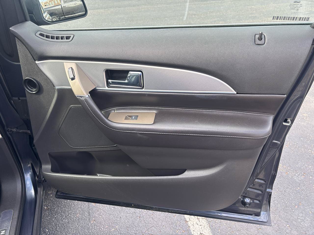 Used 2013 Lincoln MKX AWD image 38