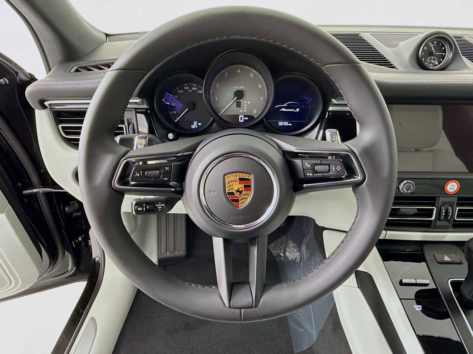 New 2026 Porsche Macan S image 15