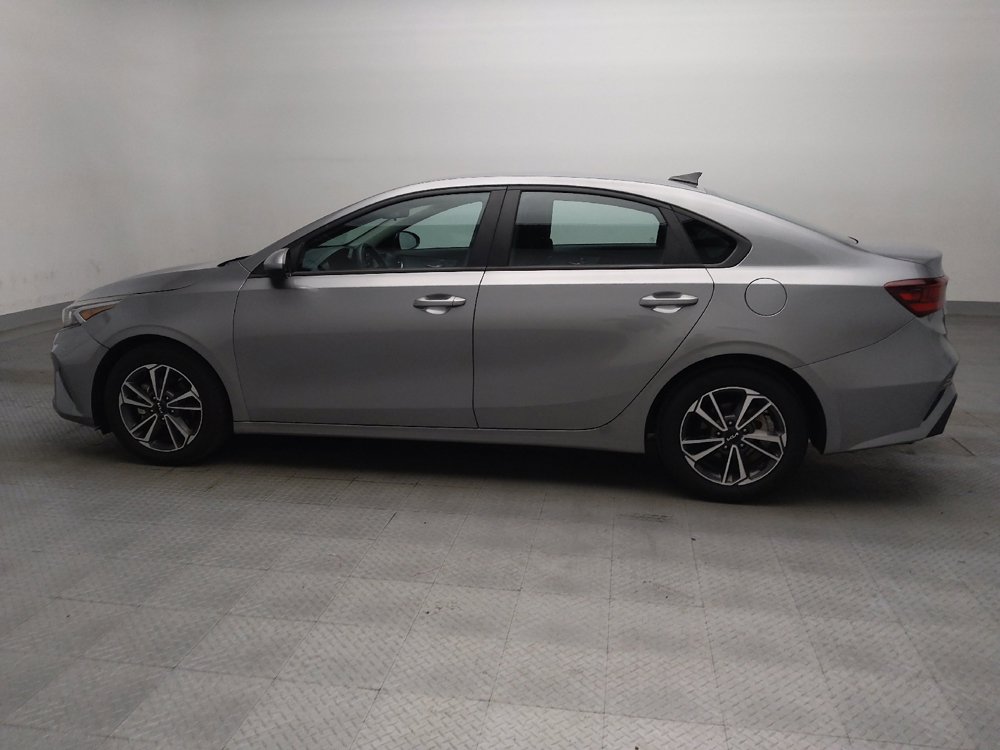 Used 2023 Kia Forte LXS FWD image 3