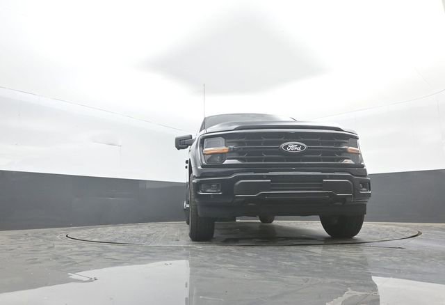 New 2026 Ford F150 XLT w/ Equipment Group 302A MID image 26