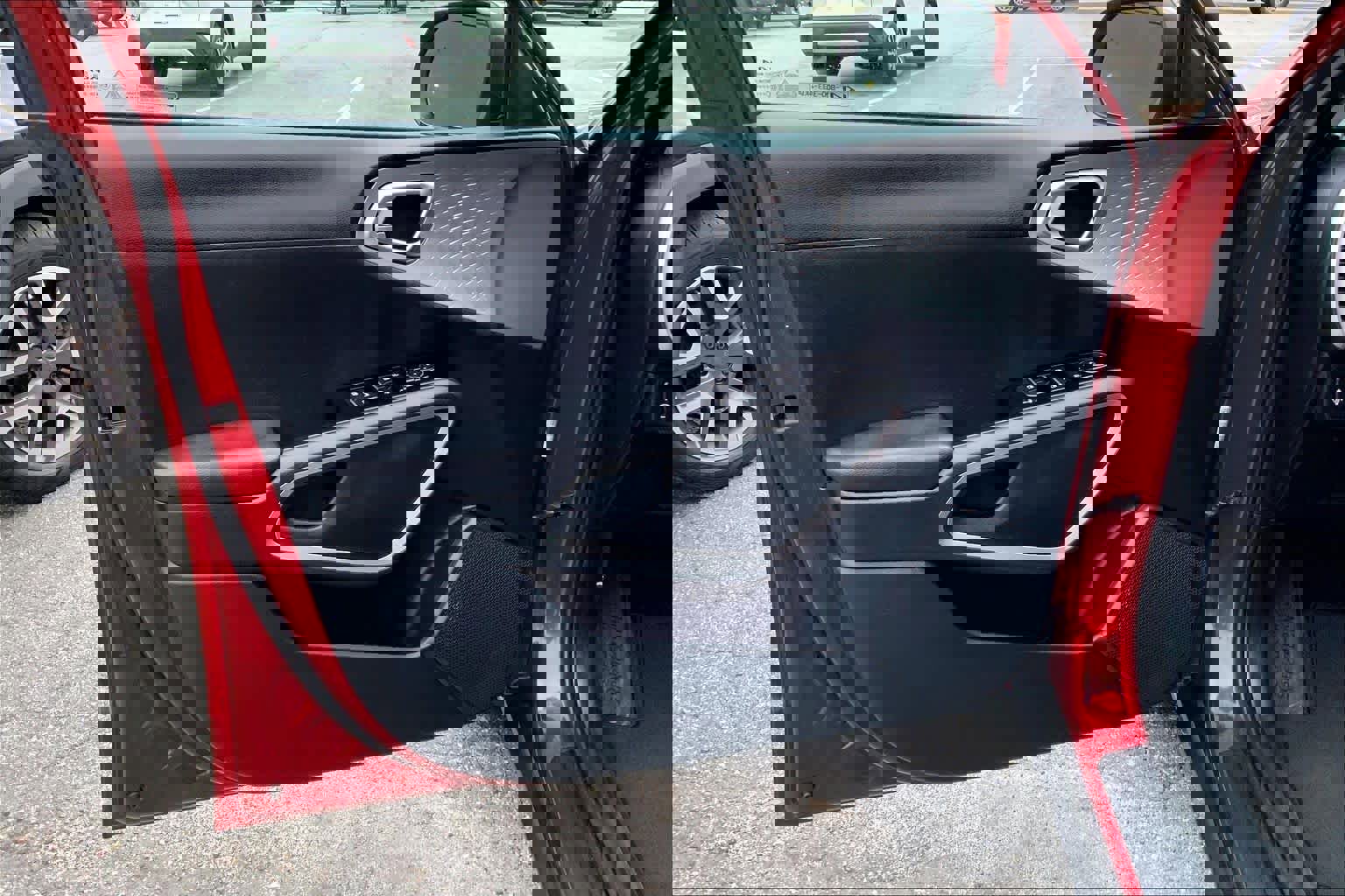 Used 2022 Kia Soul LX w/ Technology Package image 21