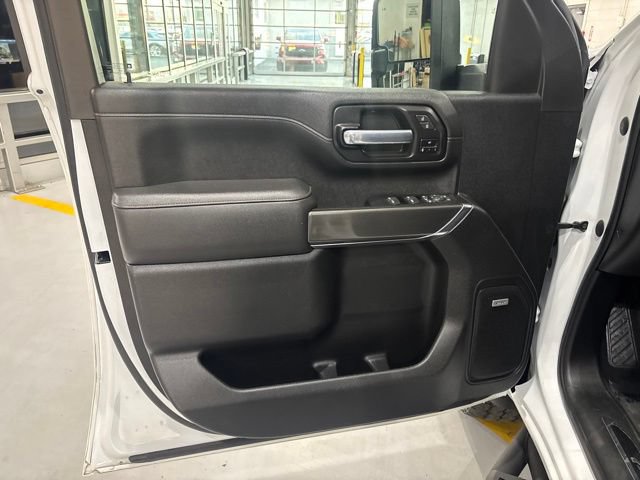 Used 2020 GMC Sierra 2500 AT4 w/ AT4 Premium Package AWD/4WD image 15