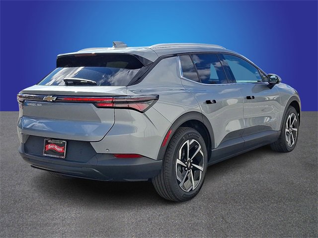 New 2026 Chevrolet Equinox EV LT image 3