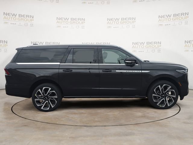 New 2026 Lincoln Navigator L Reserve image 6