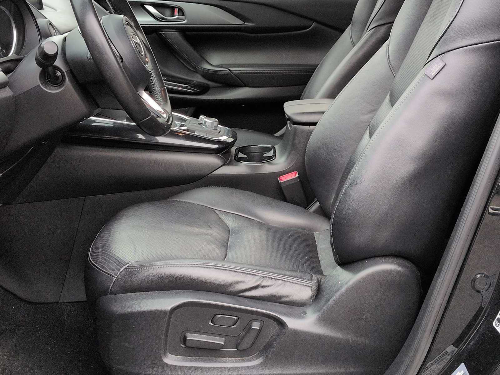 Used 2018 MAZDA CX-9 Touring AWD/4WD image 17
