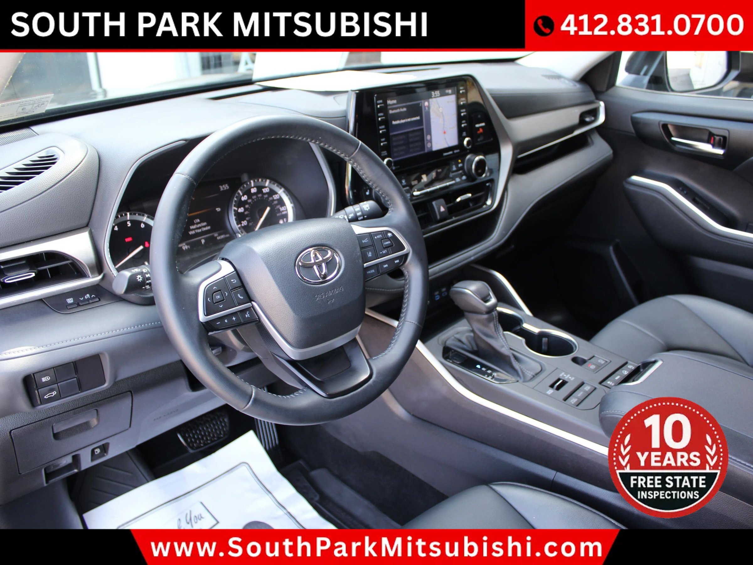 Used 2022 Toyota Highlander XLE AWD/4WD image 11