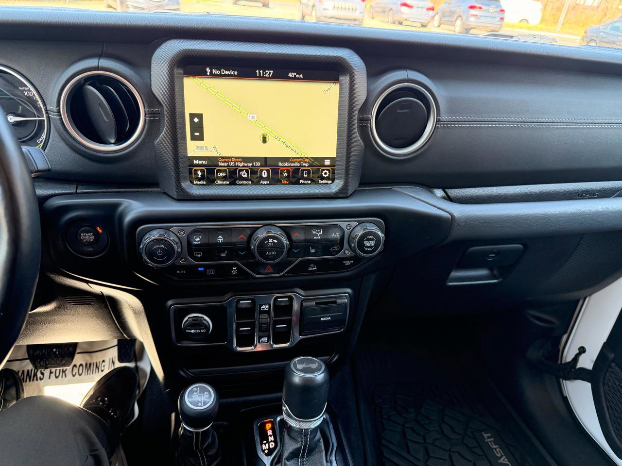 Used 2023 Jeep Wrangler Sahara w/ Cold Weather Group AWD/4WD image 35