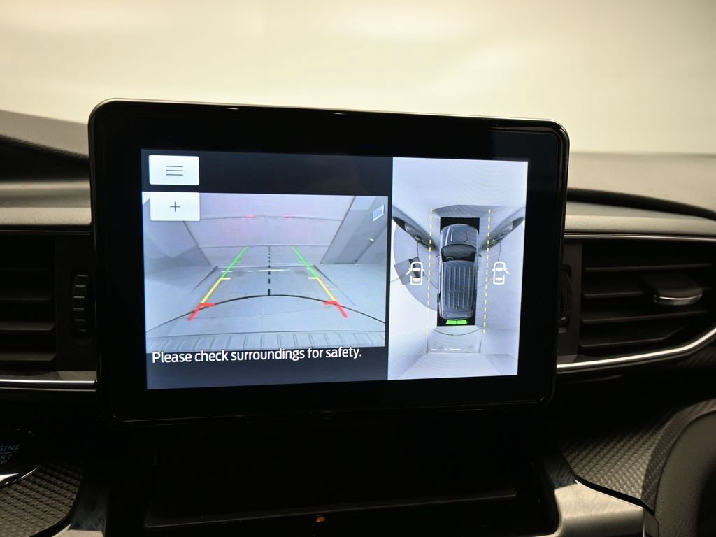 Certified 2022 Ford Explorer ST w/ Equipment Group 401A image 15