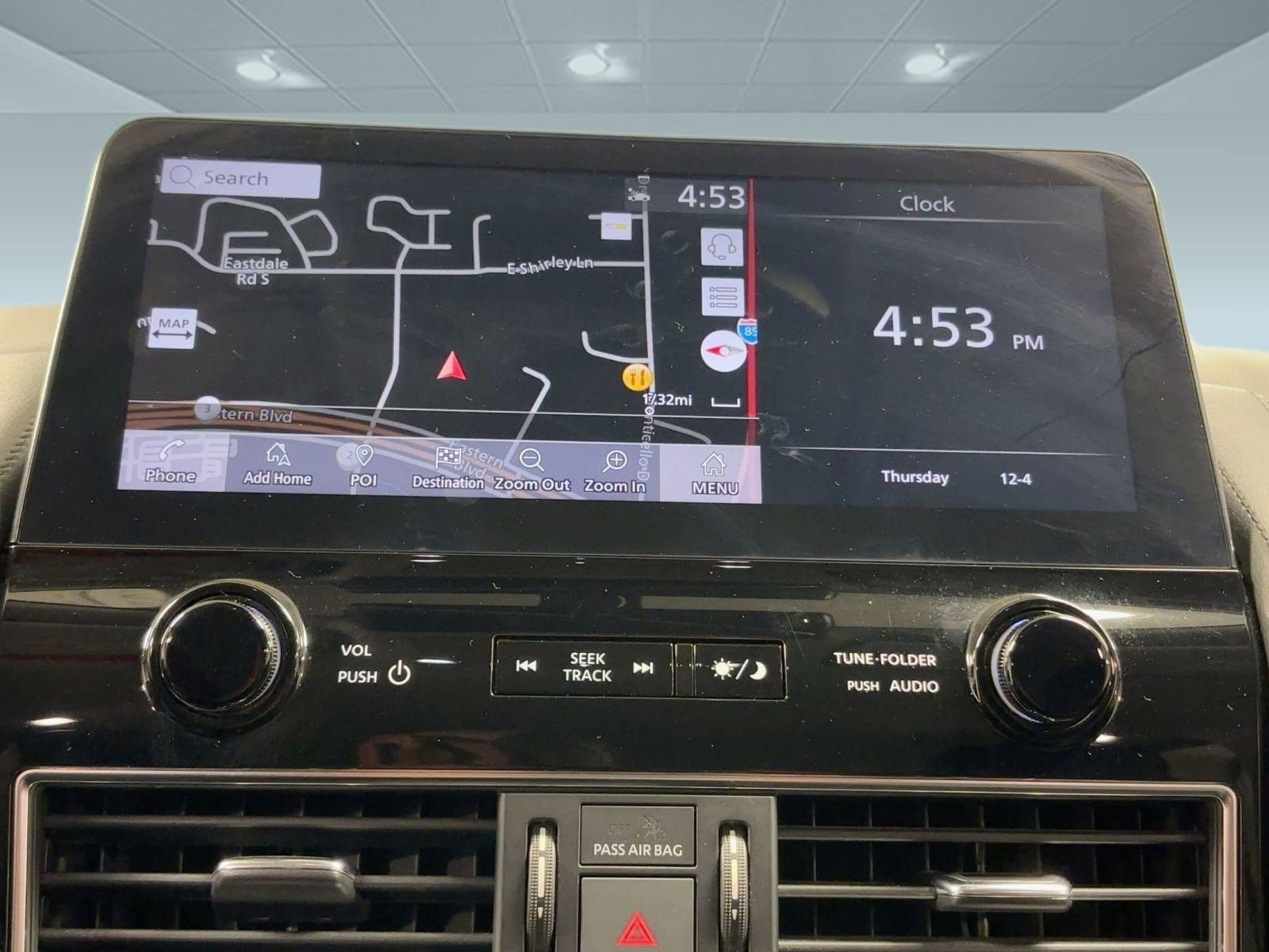 Used 2021 Nissan Armada SV image 24