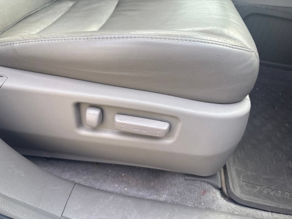 Used 2008 Acura MDX w/ Technology Package AWD/4WD image 28
