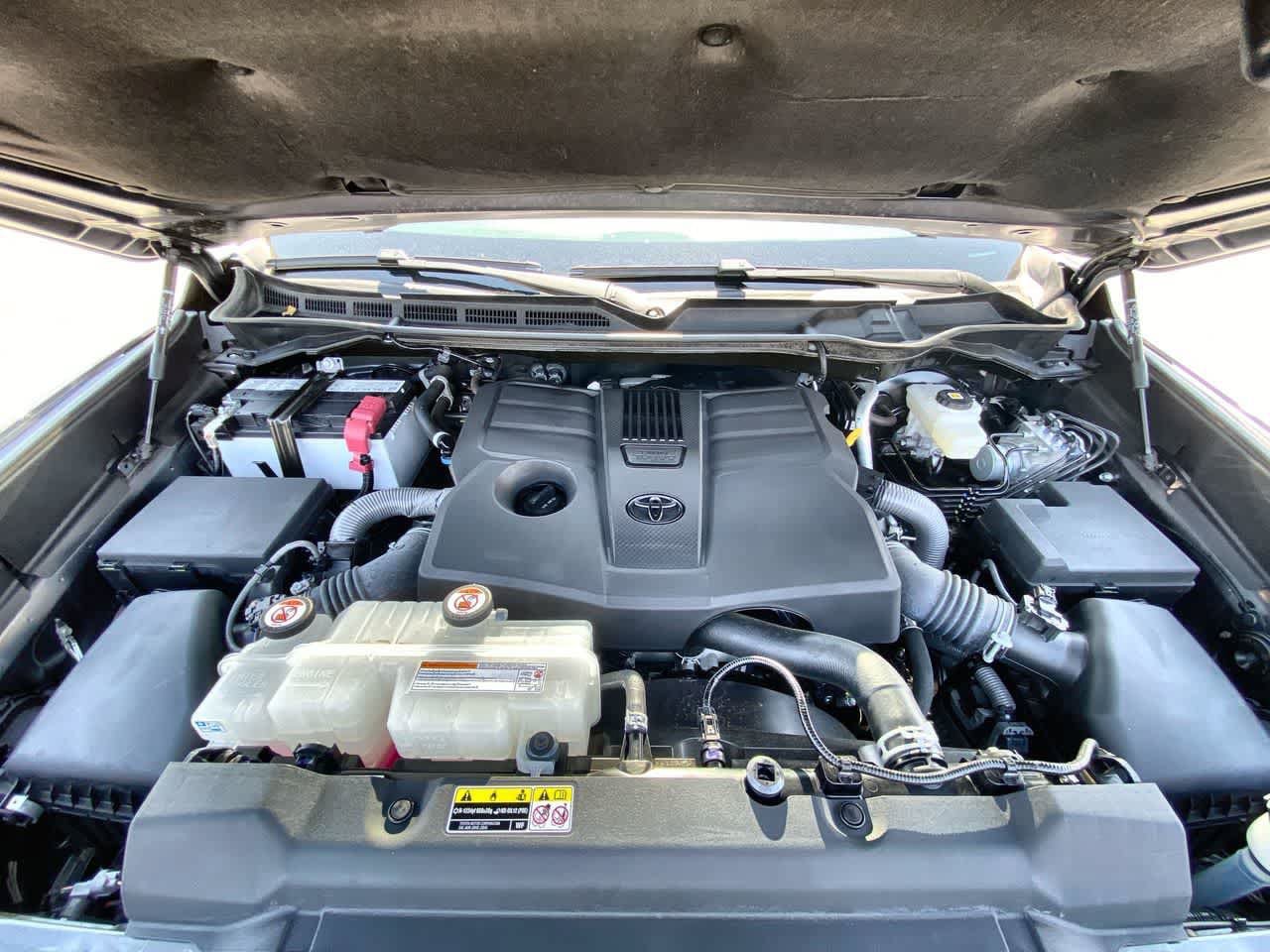 Used 2023 Toyota Tundra SR5 AWD/4WD image 24
