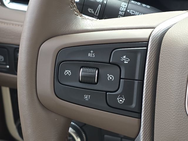 Used 2024 GMC Yukon Denali w/ Denali Reserve Package image 47