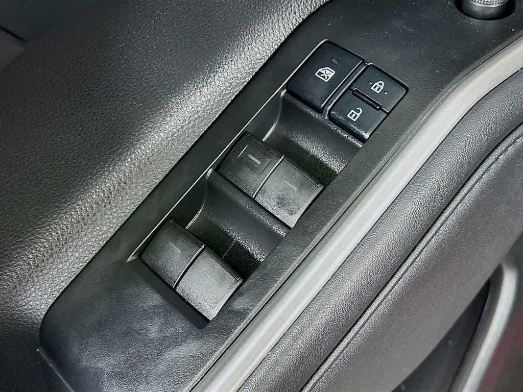 Used 2022 Toyota Highlander XSE AWD/4WD image 28