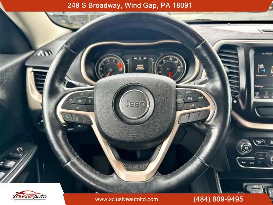 Used 2016 Jeep Cherokee 75th Anniversary image 24