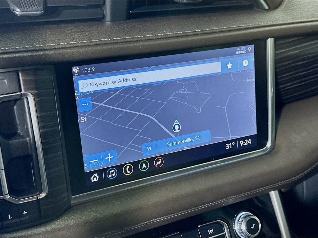 Used 2021 GMC Yukon XL Denali w/ Denali Premium Package image 29