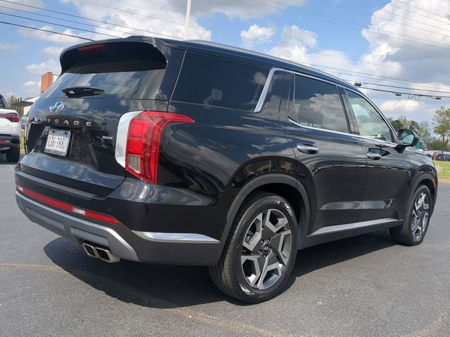 Used 2023 Hyundai Palisade Limited w/ Cargo Package image 4