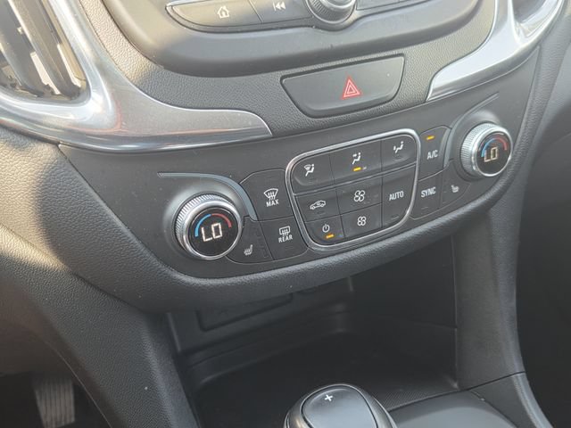 Used 2021 Chevrolet Equinox LT FWD image 32