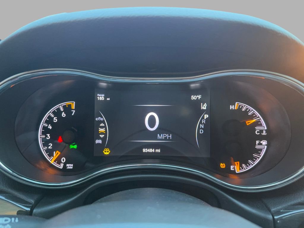 Used 2019 Jeep Grand Cherokee Trailhawk w/ Trailhawk Luxury Group image 19