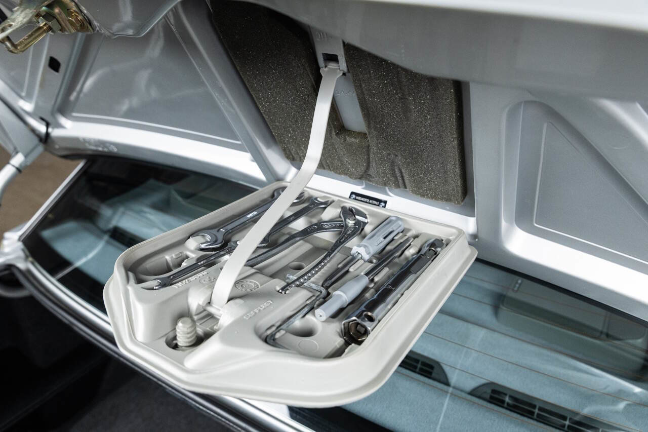 Used 1990 BMW M3 Coupe image 87