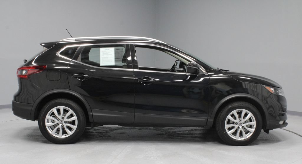Certified 2022 Nissan Rogue Sport SV AWD/4WD image 11