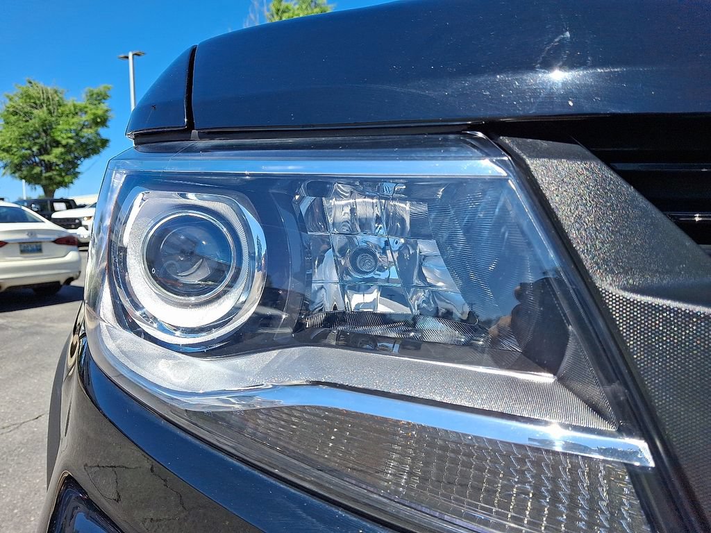 Used 2022 Chevrolet Colorado ZR2 AWD/4WD image 9
